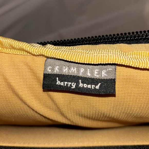 Harry Hoard Premium Crumpler Laptop Bag Red - Picture 10 of 10